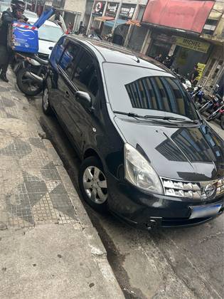 NISSAN LIVINA 1.6 S 16V FLEX 4P MANUAL NISSAN LIVINA 1.6 S 16V FLEX 4P MANUAL